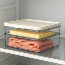 20250513_1558_Pojemnik na jedzenie_remix_01jv4yz0znehc8sw95mm3z28d7