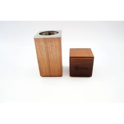 BREKA Świecznik średni 10cm / orzech