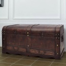Duży, drewniany kufer, brązowy
