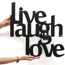 Napis 3D na ścianę DekoSign LIVE LAUGH LOVE czarny Napis 3D na ścianę DekoSign LIVE LAUGH LOVE czarny