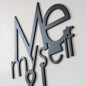 Napis 3D na ścianę DekoSign ME MYSELF & I czarny