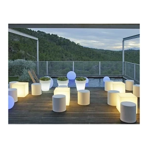 NEW GARDEN lampa ogrodowa CUBY 53 SOLAR & BATTERY biała