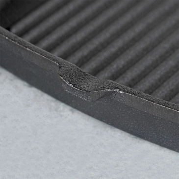 Patelnia do grillowania żeliwna kwadratowa z silikonową nakładką cast line 24,5x24 cm