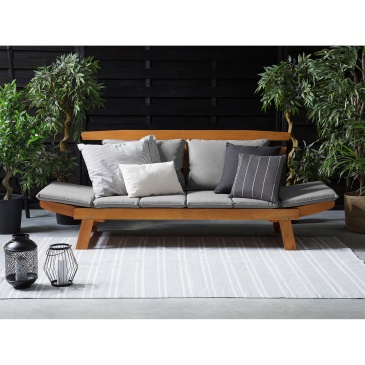 Sofa ogrodowa 165/210 cm drewniana jasna z regulowanymi podłokietnikami PORTICI