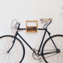Uchwyt ścienny na rower, 35x25x25 cm, lite, surowe drewno mango