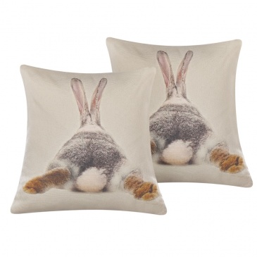 Zestaw 2 poduszek dekoracyjnych z motywem królika 45 x 45 cm beżowoszary BUXUS